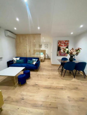 boutique Jaén 2, Jaen